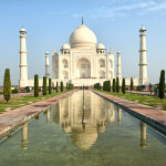 India Famous Tourist Places - Tajmahal